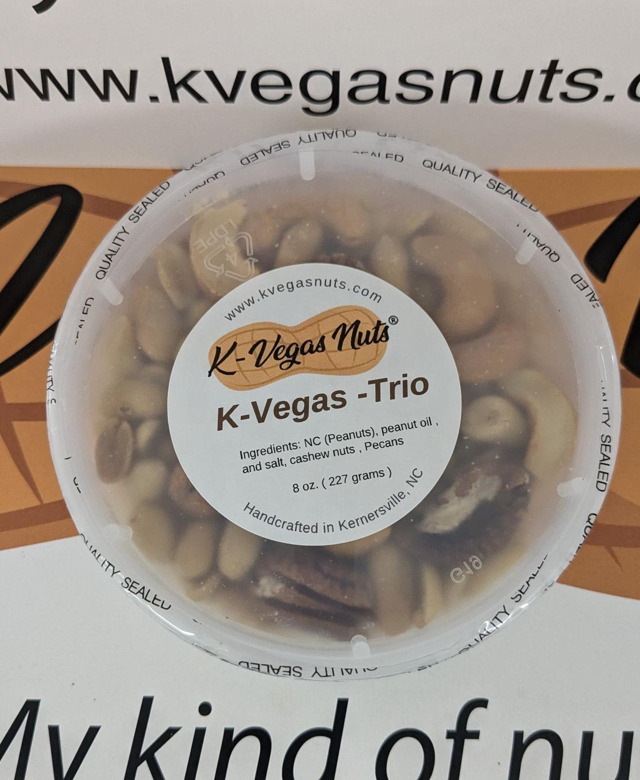 ヌカスケ君　 8 oz deli - tub | K-Vegas Nuts